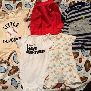 9 piece 0-3m Baby Boy Onesies Bodysuits H&M Mori Nike Carters Chickpea Blanket